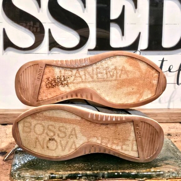 Hoff Ipanema Suede Snakeskin Sneaker in Beige Wmn 6.5 - Picture 5 of 9